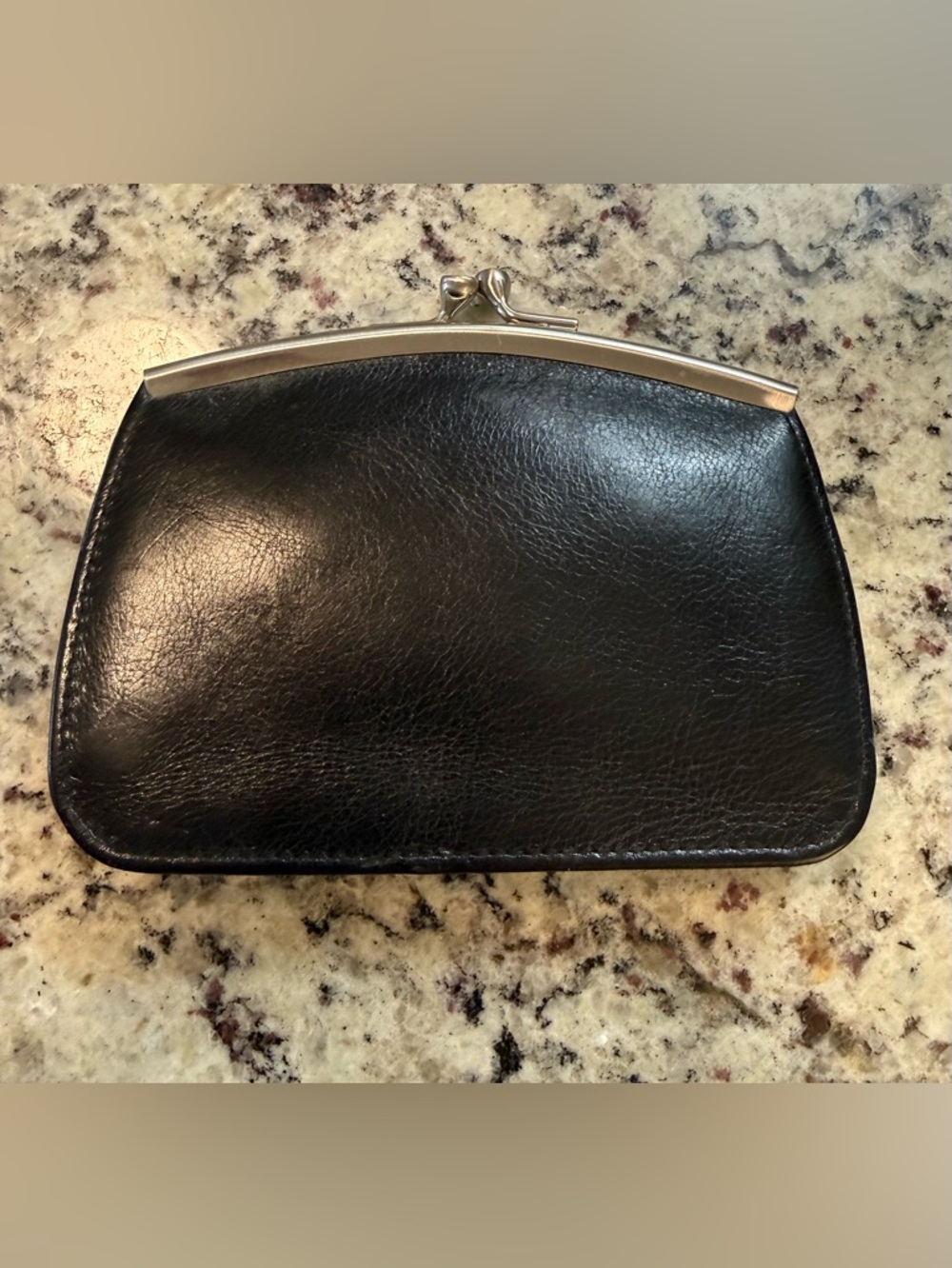 Wilson Leather Kiss Lock Coin Credit Card Purse - Black Leather - Picture 2 of 5